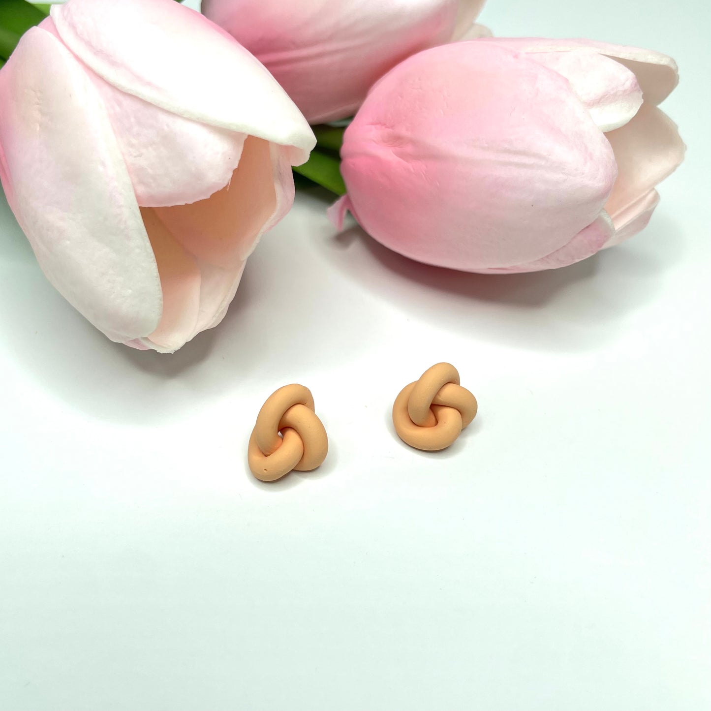 TiNY TANGLES, in Baby Pink