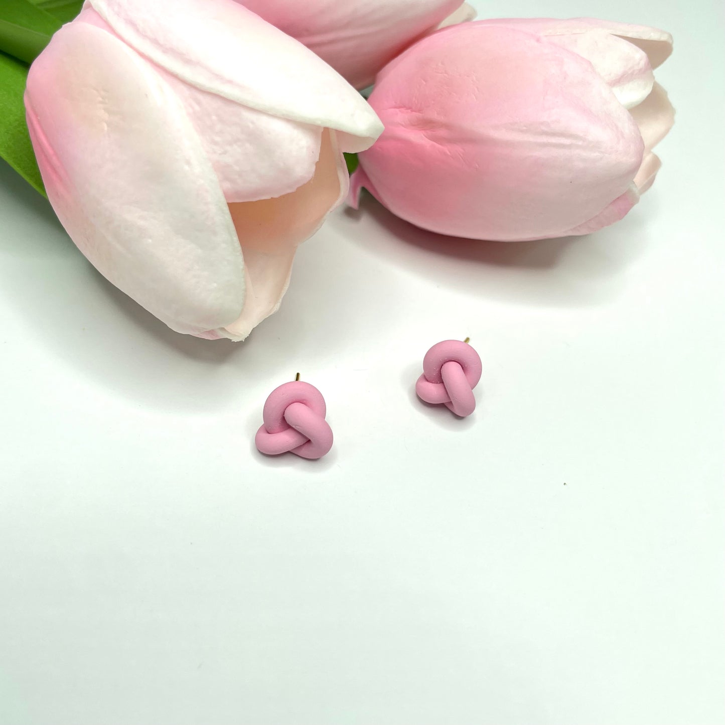 TiNY TANGLES, in Baby Pink