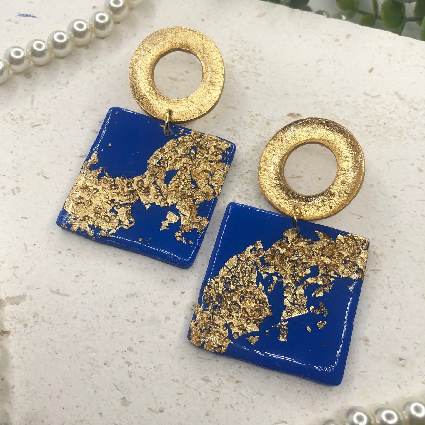 NANNIE, in Hammered Cobalt